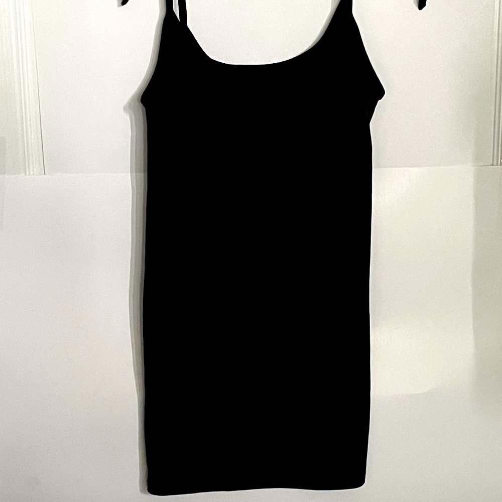 Revamped String Dress - Picture 3 of 6